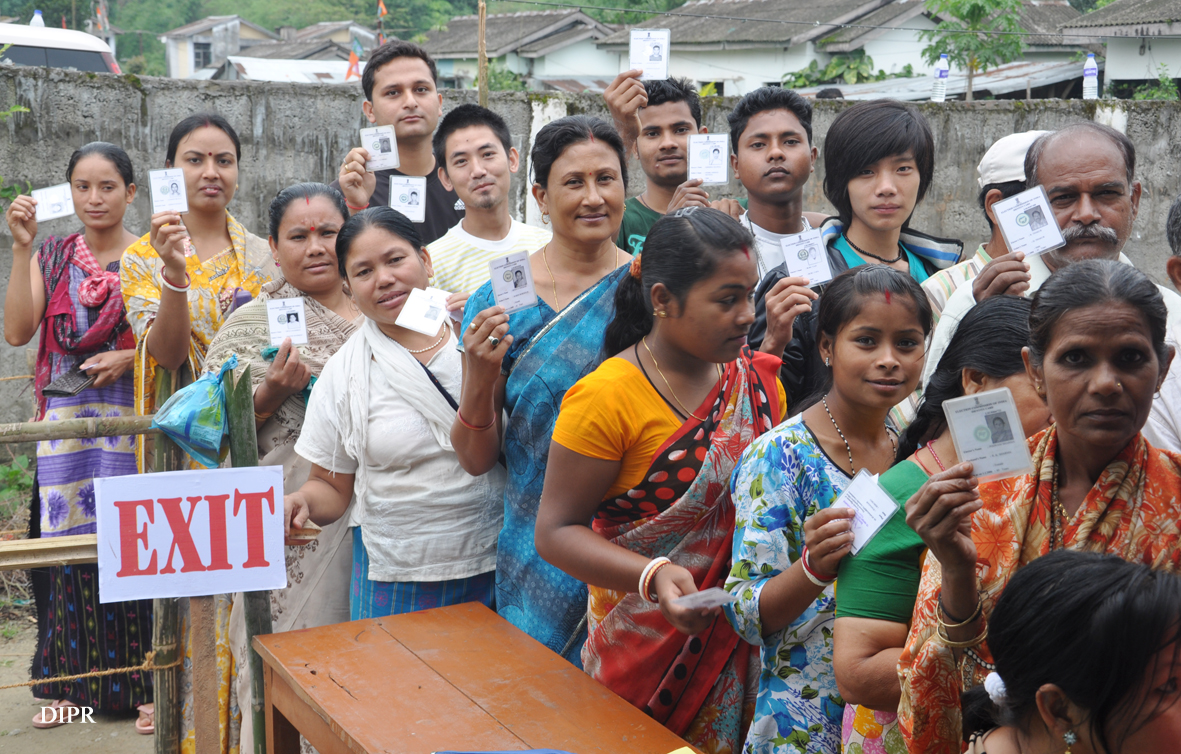 Public casting their vote of Itanagar Municipal Election at 3 Govt. Middle School, Police Colony Itanagar:16/05/2013